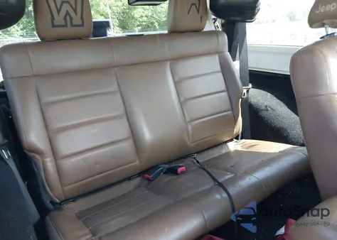 2011 Jeep Wrangler Sport из США, поврежденный, VIN 1J4AA2D1XBL623976